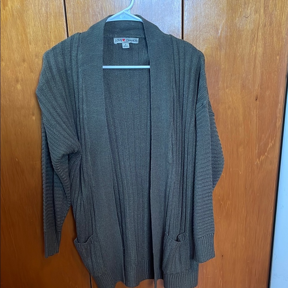 Love by Design Women's Green Sweater